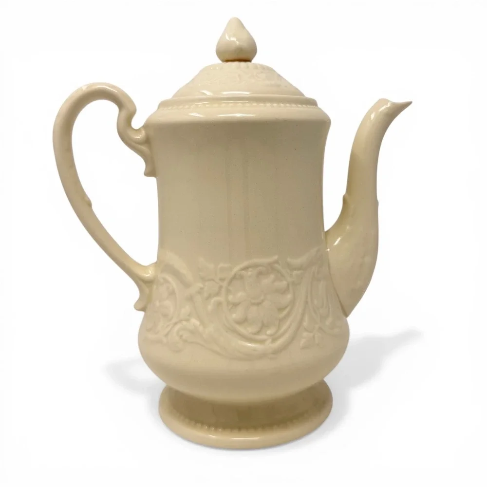 Wedgwood Patrician add touch